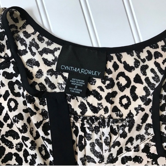 •Cynthia Rowley• leopard print top {F10} - Picture 6 of 6